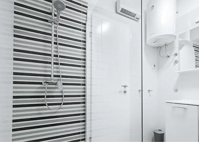 Stunning In Holiday home Privlaka (Zadar)